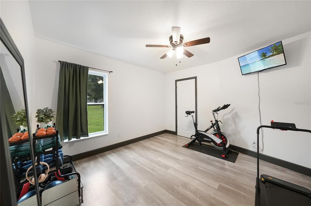 For Sale: $399,000 (3 beds, 2 baths, 1376 Square Feet)