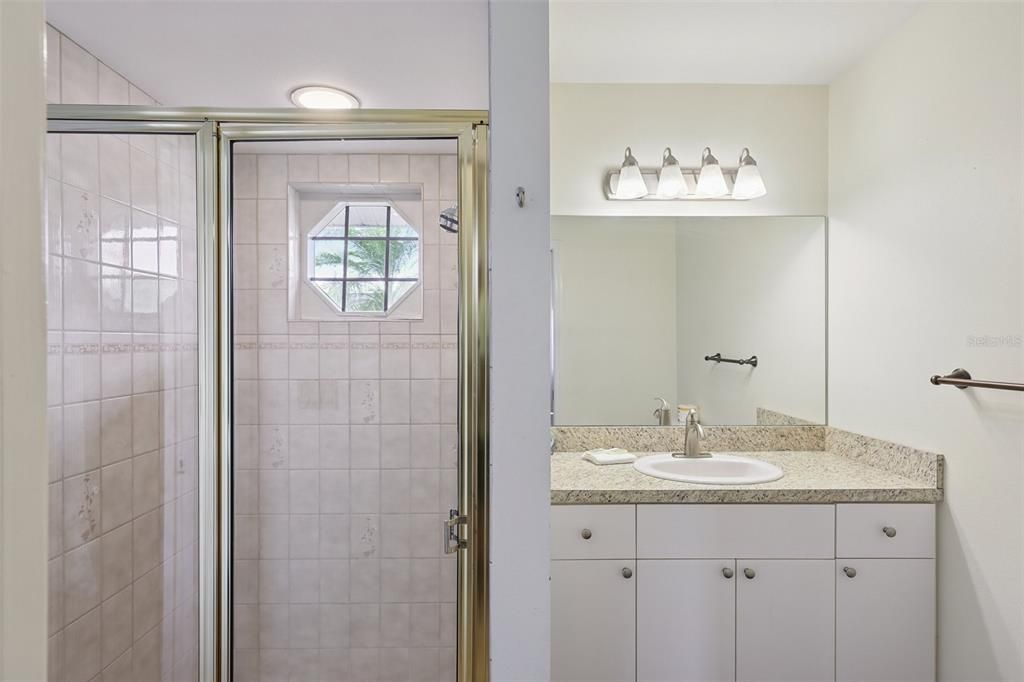 For Sale: $740,000 (4 beds, 3 baths, 1924 Square Feet)