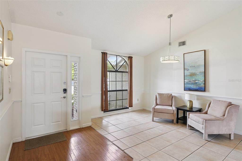 For Sale: $740,000 (4 beds, 3 baths, 1924 Square Feet)