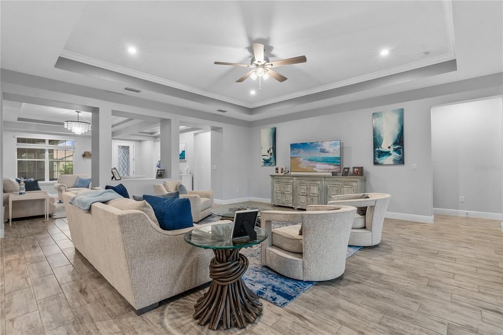 For Sale: $650,000 (4 beds, 3 baths, 2669 Square Feet)