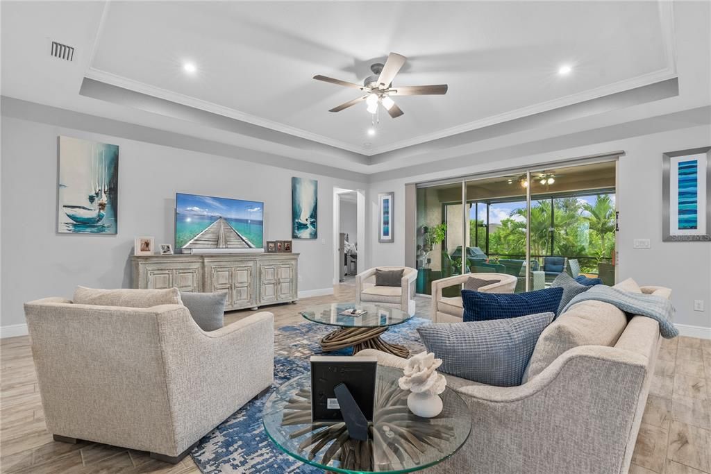 For Sale: $650,000 (4 beds, 3 baths, 2669 Square Feet)