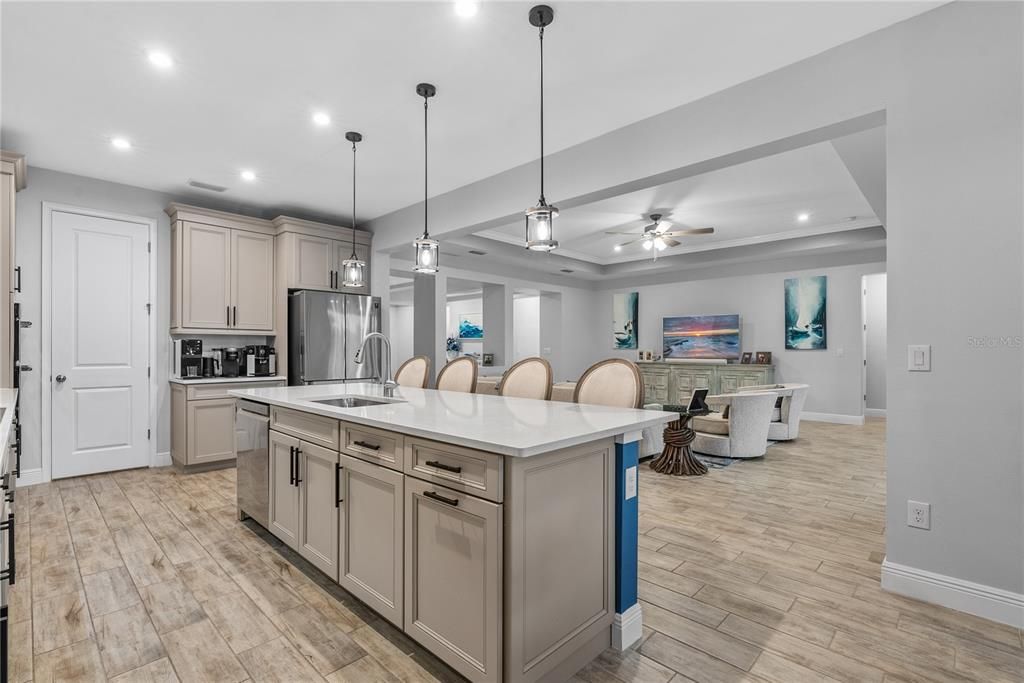 For Sale: $650,000 (4 beds, 3 baths, 2669 Square Feet)