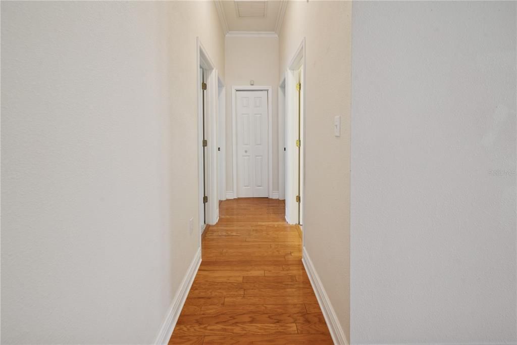 For Sale: $399,900 (4 beds, 2 baths, 2166 Square Feet)