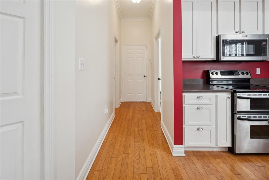 For Sale: $399,900 (4 beds, 2 baths, 2166 Square Feet)