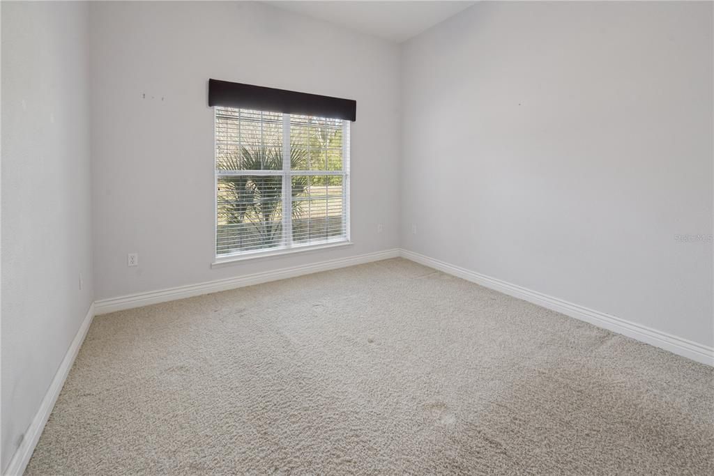 For Sale: $399,900 (4 beds, 2 baths, 2166 Square Feet)