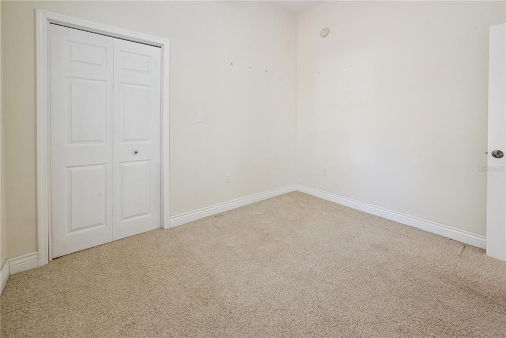 For Sale: $399,900 (4 beds, 2 baths, 2166 Square Feet)