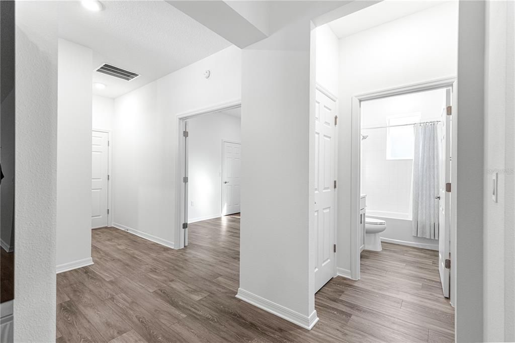 For Sale: $309,900 (3 beds, 2 baths, 1469 Square Feet)