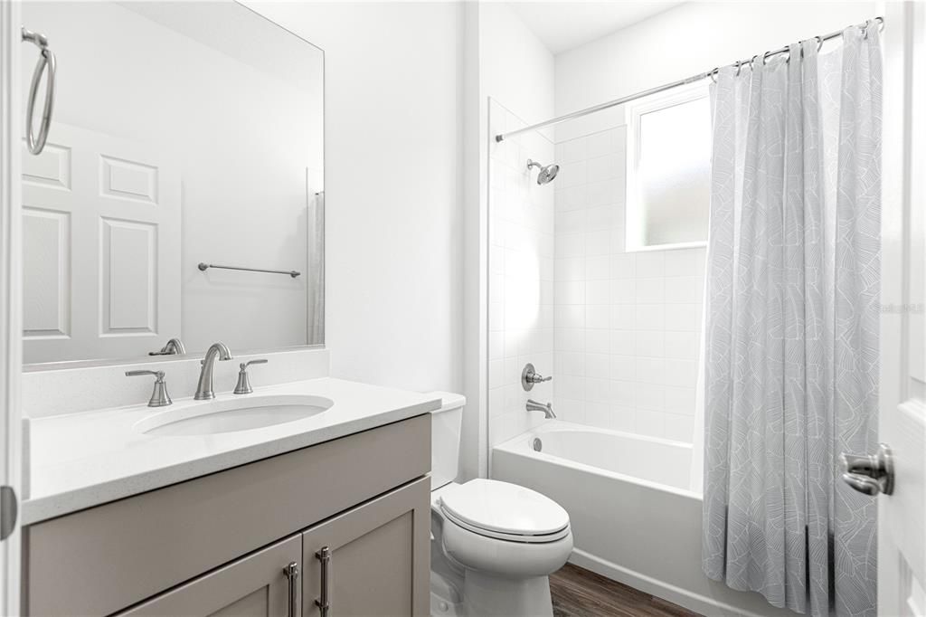 For Sale: $309,900 (3 beds, 2 baths, 1469 Square Feet)