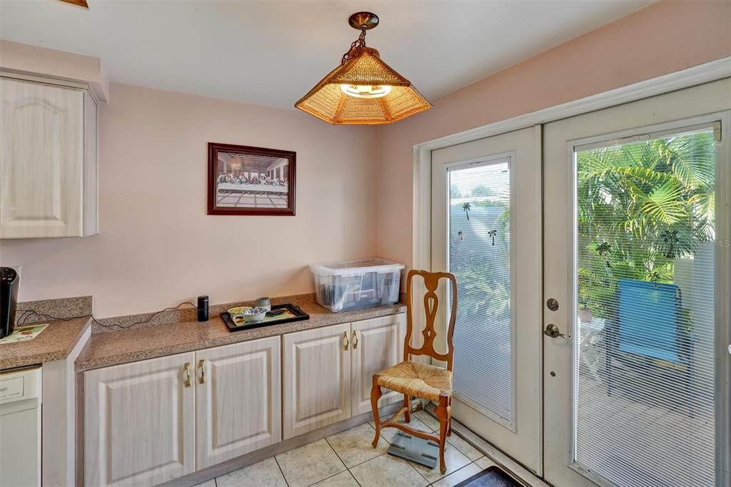 For Sale: $334,900 (3 beds, 2 baths, 1345 Square Feet)