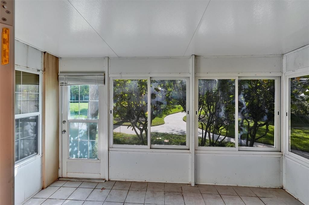 For Sale: $334,900 (3 beds, 2 baths, 1345 Square Feet)