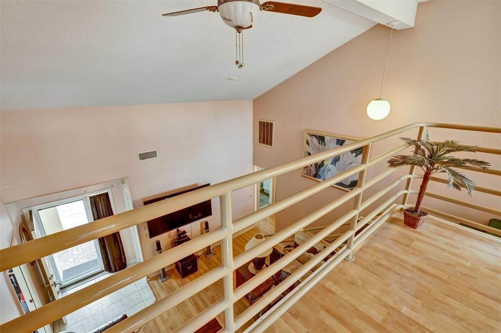 For Sale: $334,900 (3 beds, 2 baths, 1345 Square Feet)