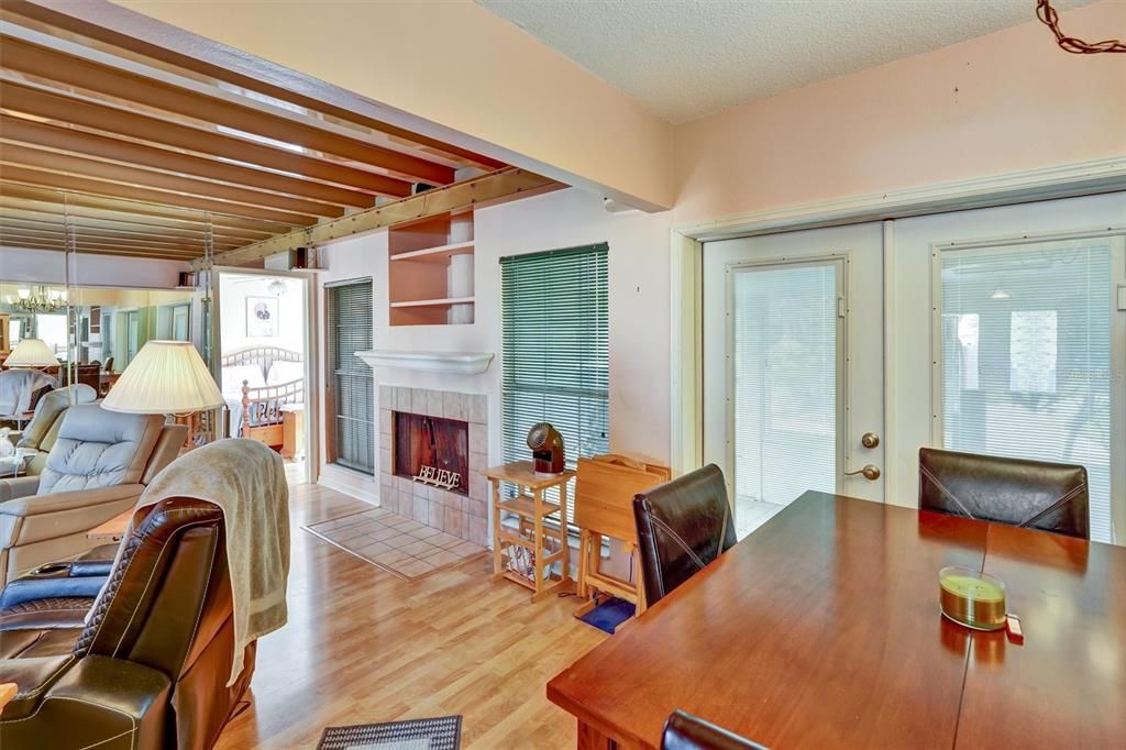 For Sale: $334,900 (3 beds, 2 baths, 1345 Square Feet)