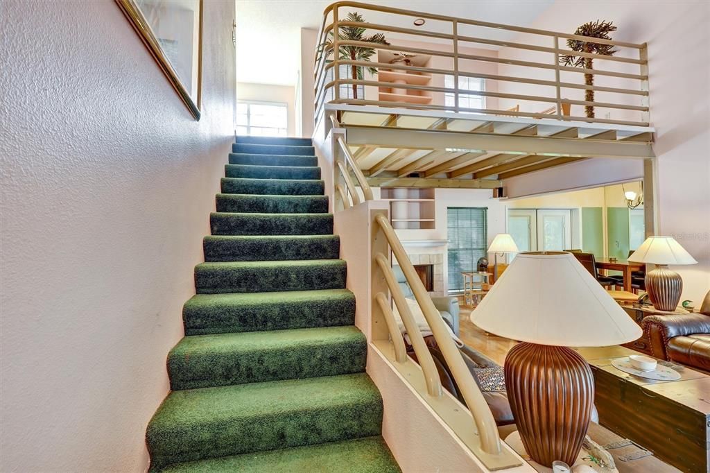 For Sale: $334,900 (3 beds, 2 baths, 1345 Square Feet)