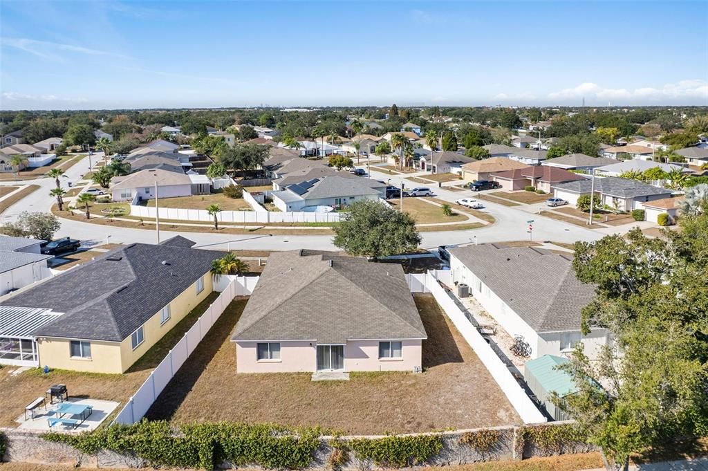 出租: $2,250 (4 贝兹, 2 浴室, 1507 平方英尺)