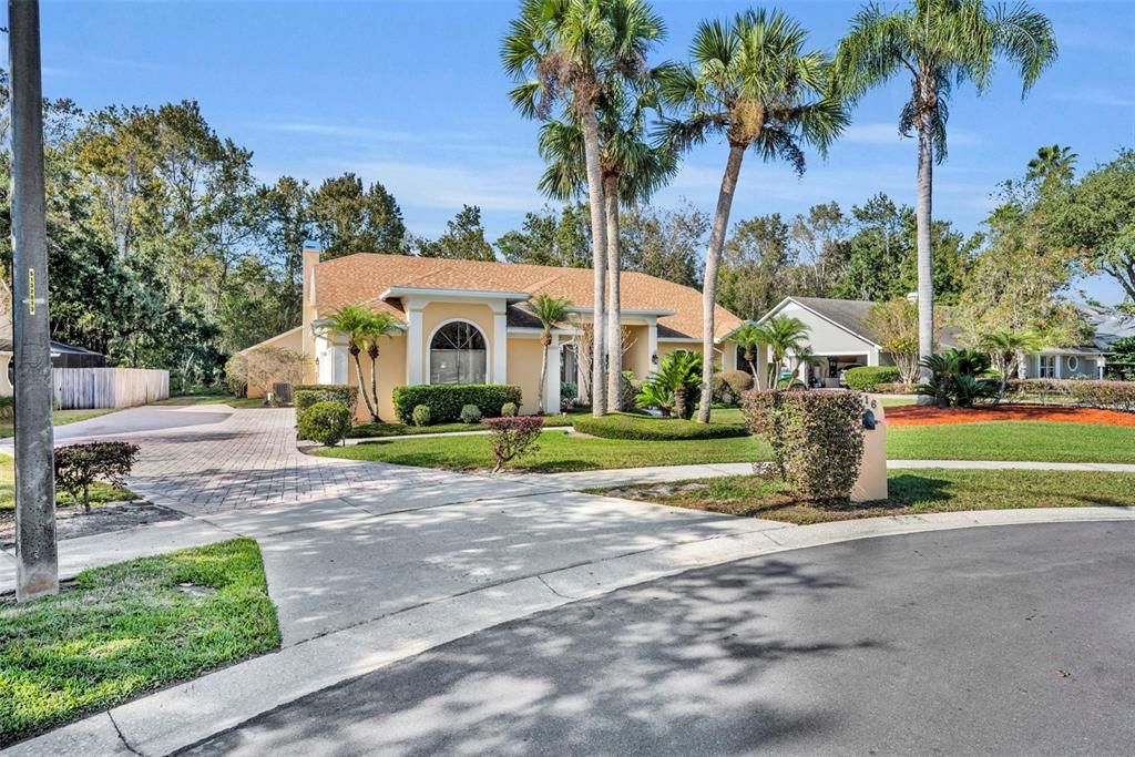 For Sale: $760,000 (4 beds, 3 baths, 2940 Square Feet)