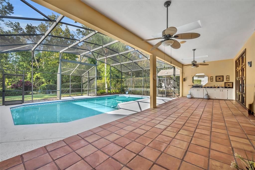 For Sale: $760,000 (4 beds, 3 baths, 2940 Square Feet)