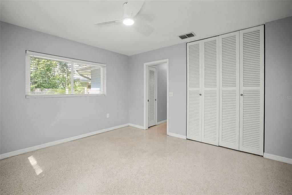 For Sale: $875,000 (3 beds, 2 baths, 1886 Square Feet)