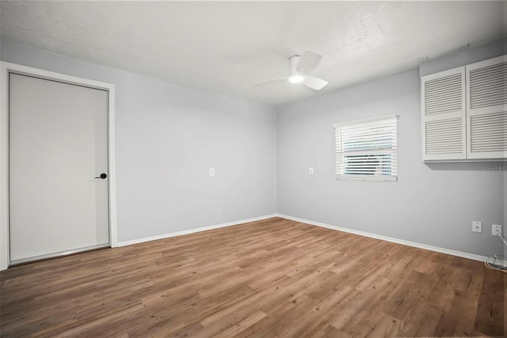 For Sale: $875,000 (3 beds, 2 baths, 1886 Square Feet)