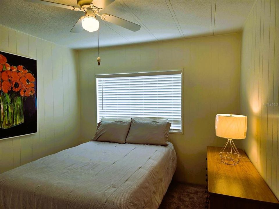 For Sale: $174,900 (2 beds, 2 baths, 960 Square Feet)