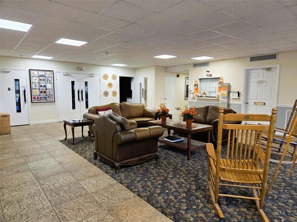 For Sale: $174,900 (2 beds, 2 baths, 960 Square Feet)