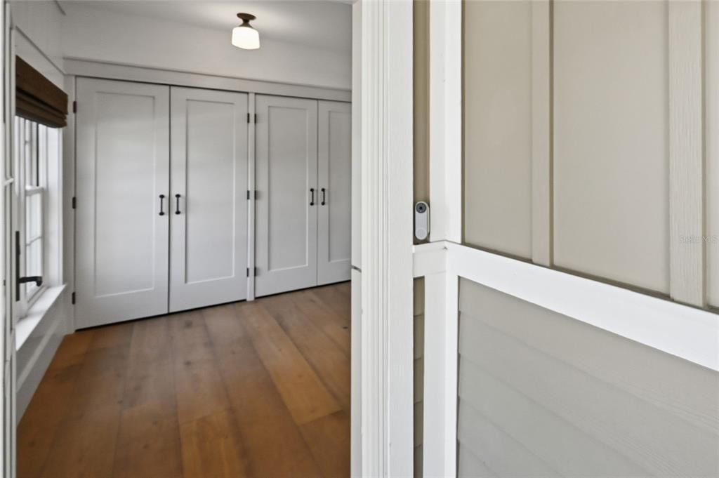 For Sale: $2,095,000 (3 beds, 3 baths, 1905 Square Feet)