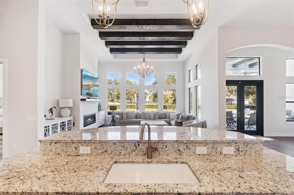 На продажу: $999,000 (3 спален, 3 ванн, 3312 Квадратных фут)