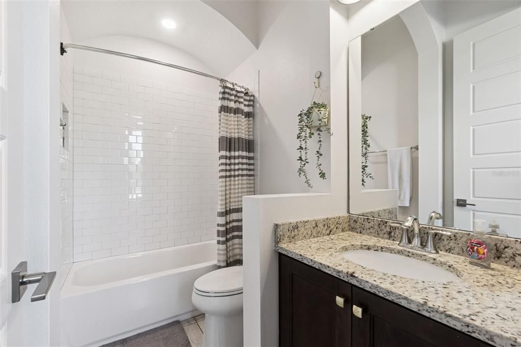 На продажу: $999,000 (3 спален, 3 ванн, 3312 Квадратных фут)