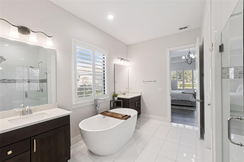 На продажу: $999,000 (3 спален, 3 ванн, 3312 Квадратных фут)