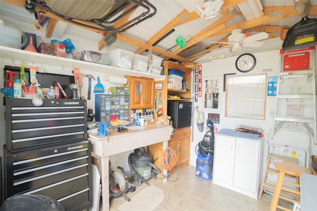 For Sale: $195,000 (3 beds, 2 baths, 1152 Square Feet)