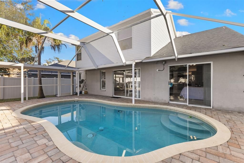 For Sale: $469,950 (3 beds, 2 baths, 2145 Square Feet)