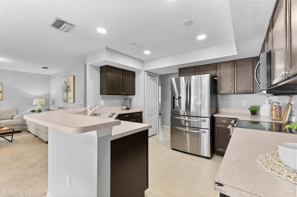 For Sale: $469,950 (3 beds, 2 baths, 2145 Square Feet)