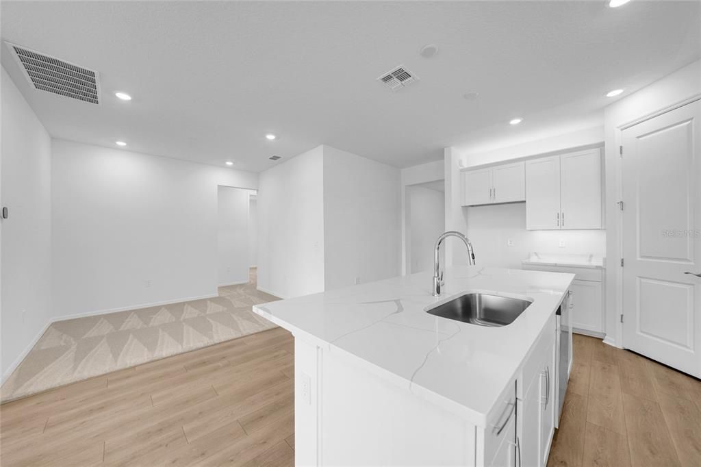 For Sale: $457,338 (4 beds, 3 baths, 2111 Square Feet)