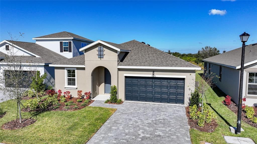 For Sale: $457,338 (4 beds, 3 baths, 2111 Square Feet)