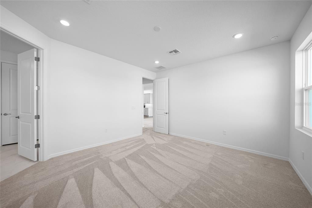 For Sale: $457,338 (4 beds, 3 baths, 2111 Square Feet)