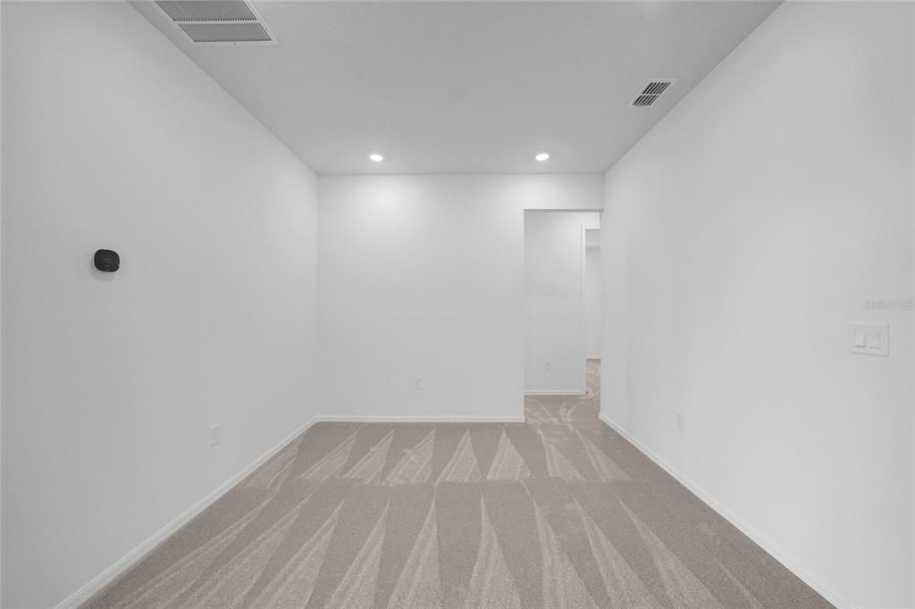 For Sale: $457,338 (4 beds, 3 baths, 2111 Square Feet)