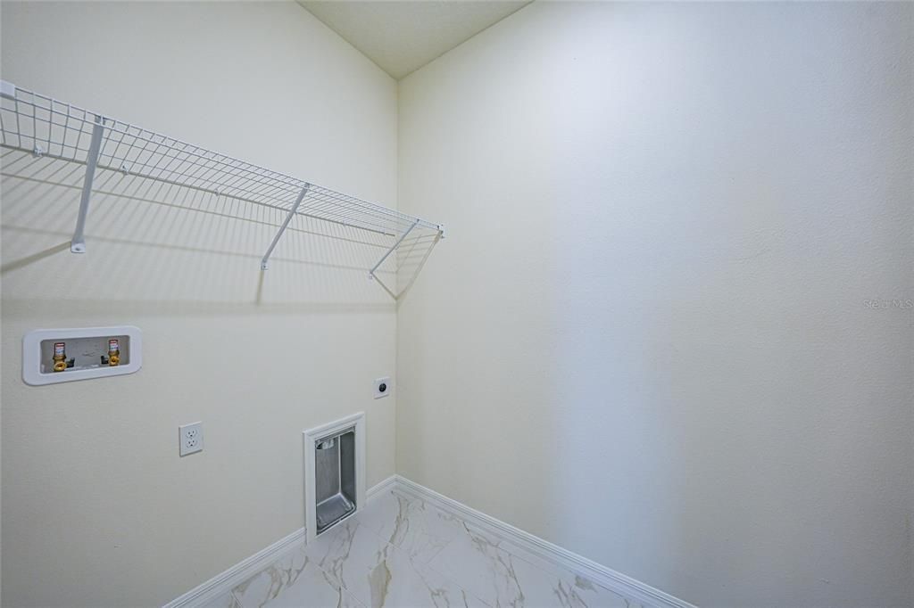 For Sale: $457,338 (4 beds, 3 baths, 2111 Square Feet)