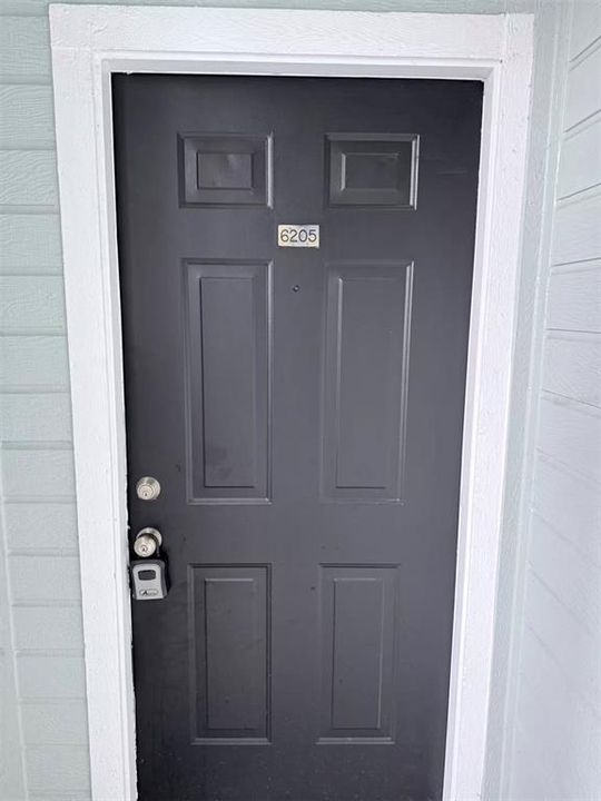 待售: $179,990 (1 贝兹, 1 浴室, 650 平方英尺)