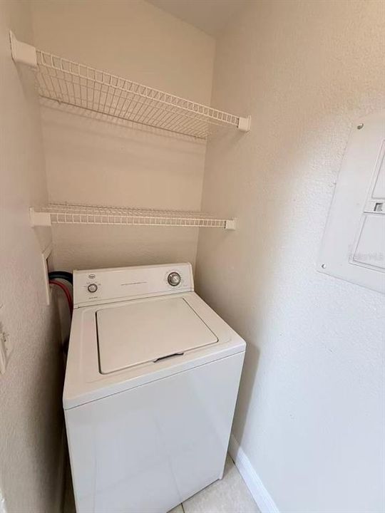 待售: $179,990 (1 贝兹, 1 浴室, 650 平方英尺)