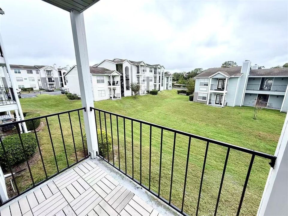 待售: $179,990 (1 贝兹, 1 浴室, 650 平方英尺)