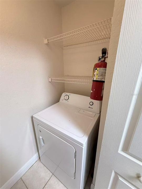 待售: $179,990 (1 贝兹, 1 浴室, 650 平方英尺)