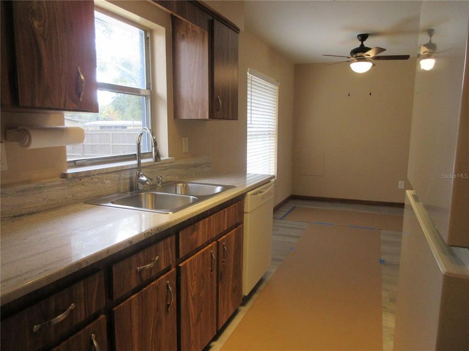 En Venta: $166,700 (3 camas, 1 baños, 1068 Pies cuadrados)