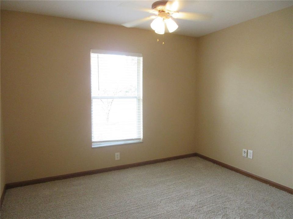 En Venta: $166,700 (3 camas, 1 baños, 1068 Pies cuadrados)