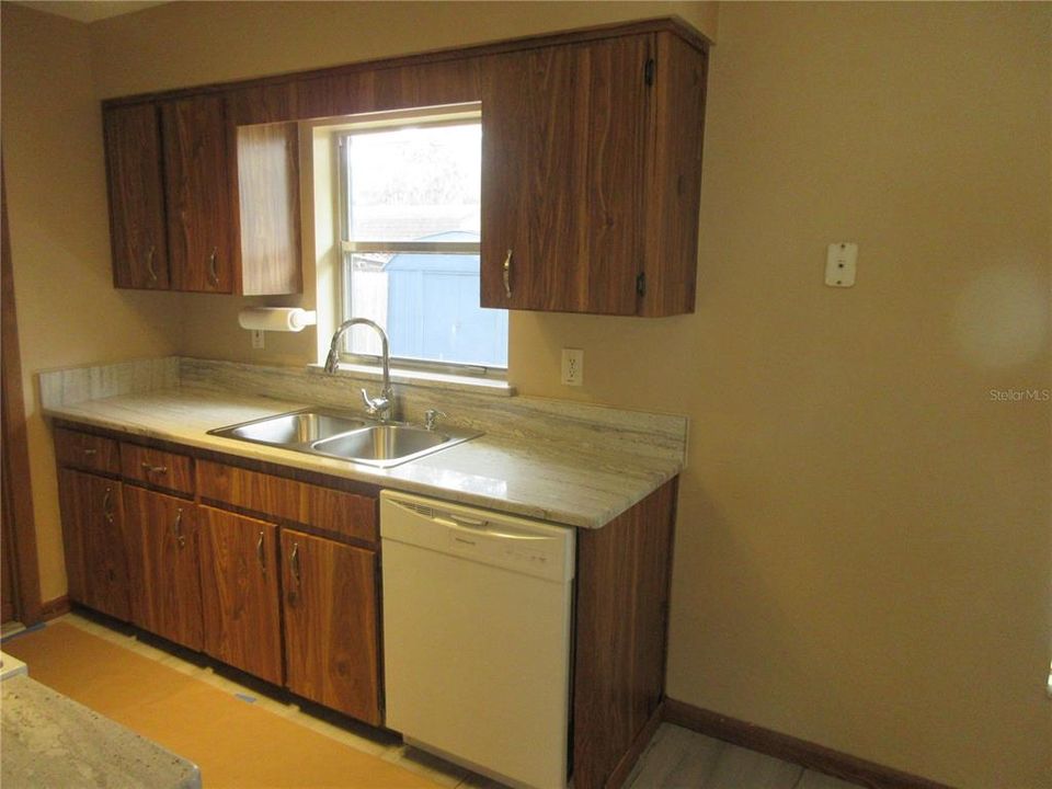 En Venta: $166,700 (3 camas, 1 baños, 1068 Pies cuadrados)