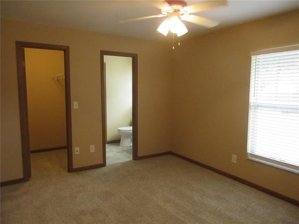 En Venta: $166,700 (3 camas, 1 baños, 1068 Pies cuadrados)