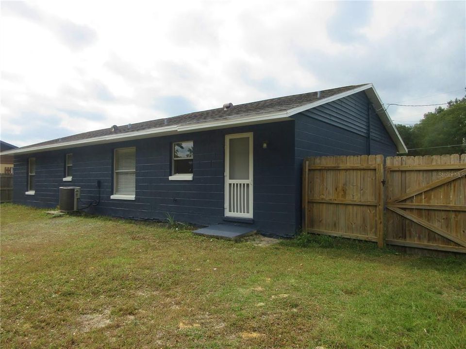 En Venta: $166,700 (3 camas, 1 baños, 1068 Pies cuadrados)