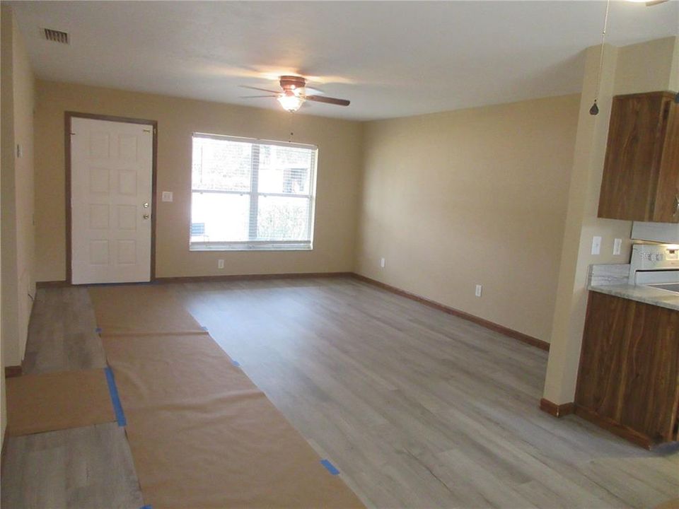 En Venta: $166,700 (3 camas, 1 baños, 1068 Pies cuadrados)