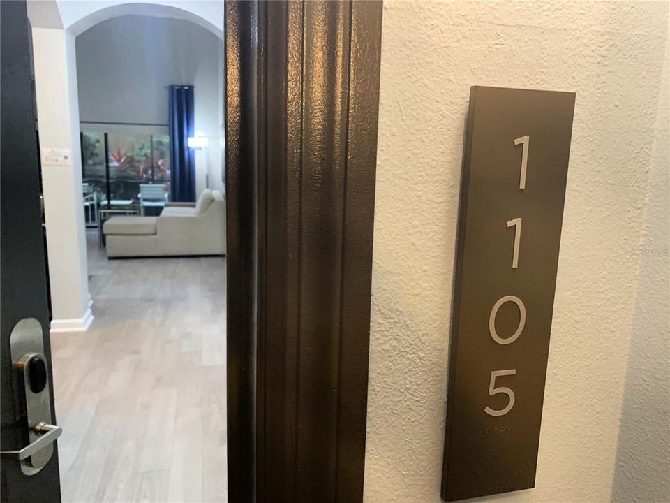 For Sale: $304,000 (2 beds, 2 baths, 1265 Square Feet)