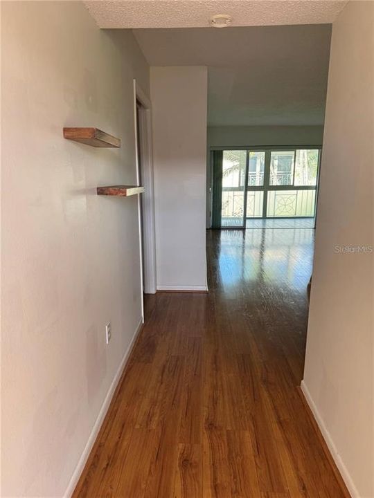 В аренду: $1,750 (1 спален, 1 ванн, 875 Квадратных фут)