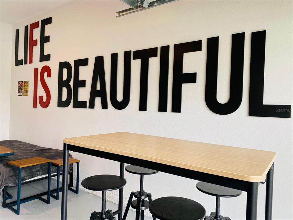 待售: $630,000 (6 贝兹, 5 浴室, 3291 平方英尺)