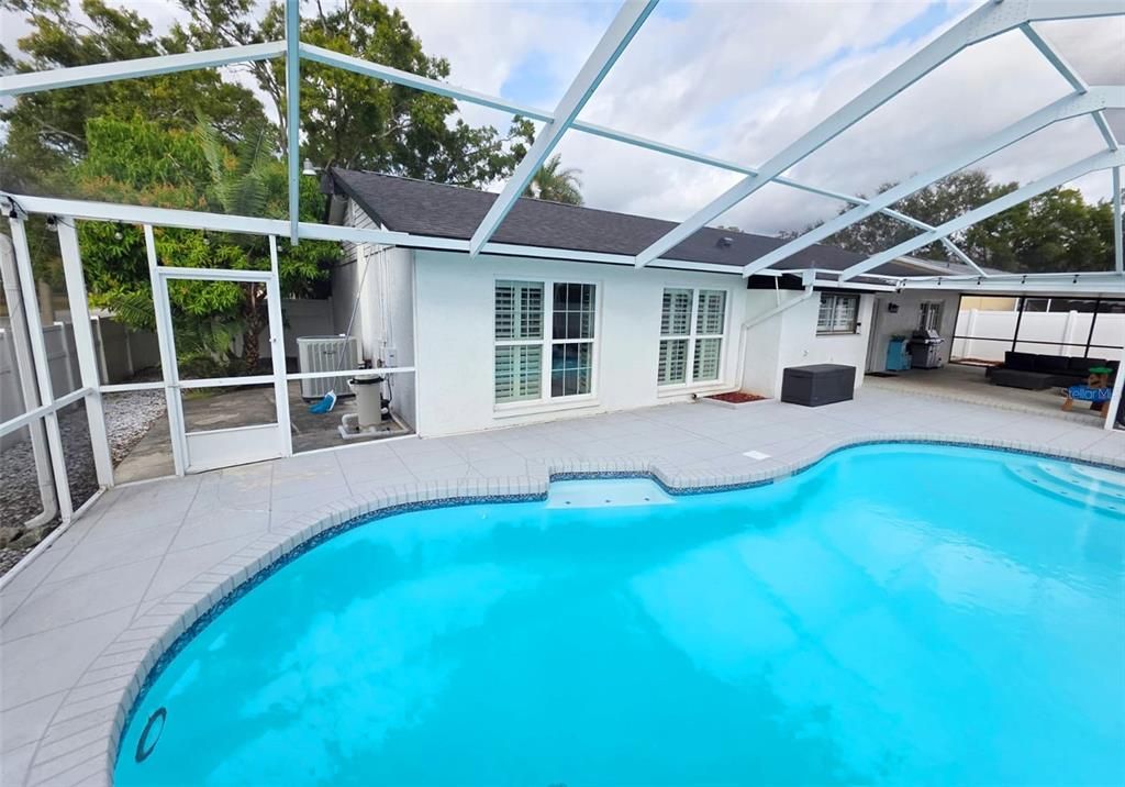 На продажу: $540,000 (4 спален, 2 ванн, 1763 Квадратных фут)